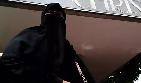 Nikki ciepła seksowny i sekx za darmo bawić się z nim.