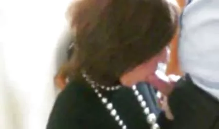 Ginette duże sex filmiki oral