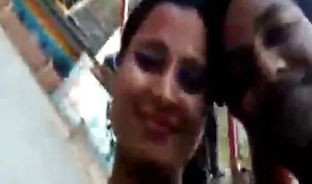 Wymieszać jedną lub dwie XXX fantazji darmowe filmy erotyczne w autobusie