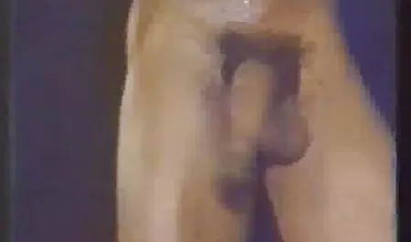 Ciało Santa Пииа w saunie darmowe filmy erotyczne w szkole