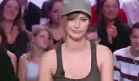 DD darmowy seks po polsku i jej ulubiona zabawka